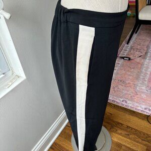 Aritzia Babaton Conan Pant Black Dress Pants Trouser Ankle Side Stripe Size 8